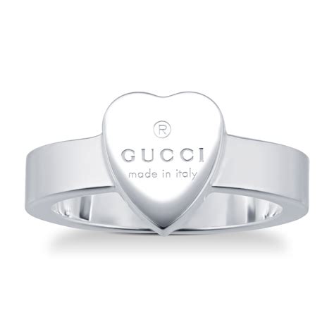 gucci heart ring scratch